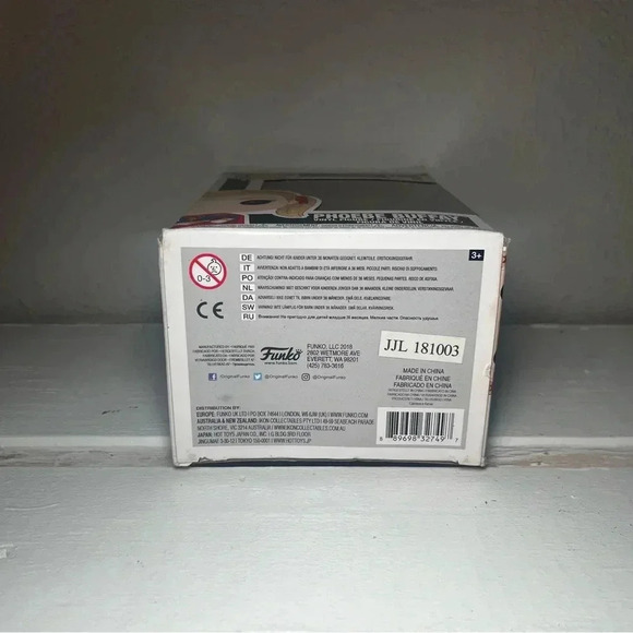 Funko Pop Television: Friends Phoebe Buffay #705-
Vinyl Figure-w/ box. - Picture 5 of 5